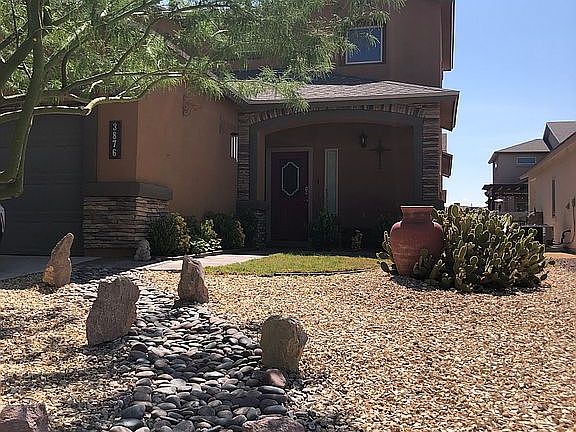 3rd image of 3876 Loma Brisa Dr