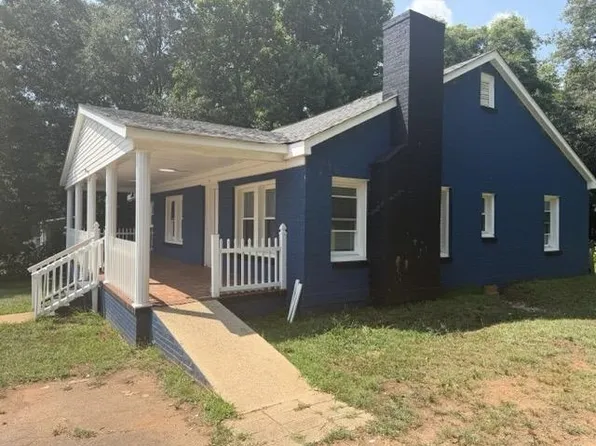 24 Oakland Ave, Inman, SC 29349
