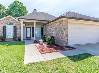 107 Savignon Cir, Broussard, LA 70518