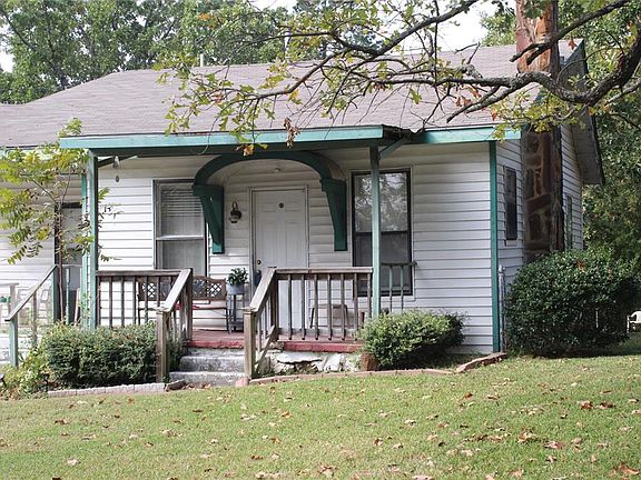 2nd image of 1705 S Woodlawn Blvd