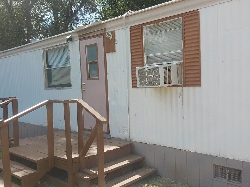 1st image of 4611 Dumas Dr Space 8