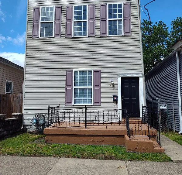 535 E Kentucky St #1F — Photo 1