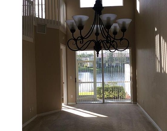 5th image of 1420 Mariposa Cir #25-101