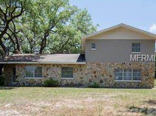 10600 Osceola Dr, New Port Richey, FL 34654