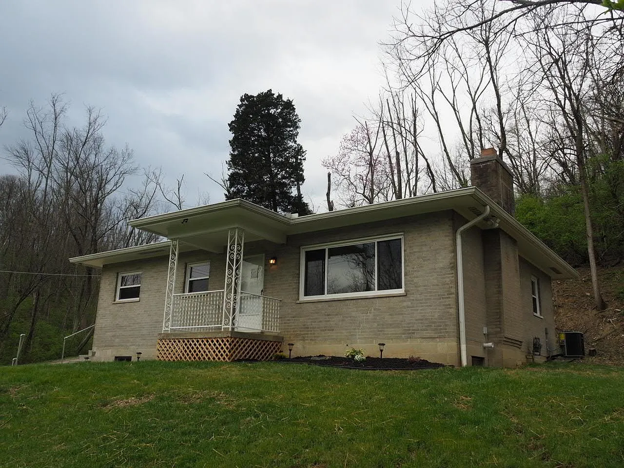 1444 Waterworks Rd photo 1