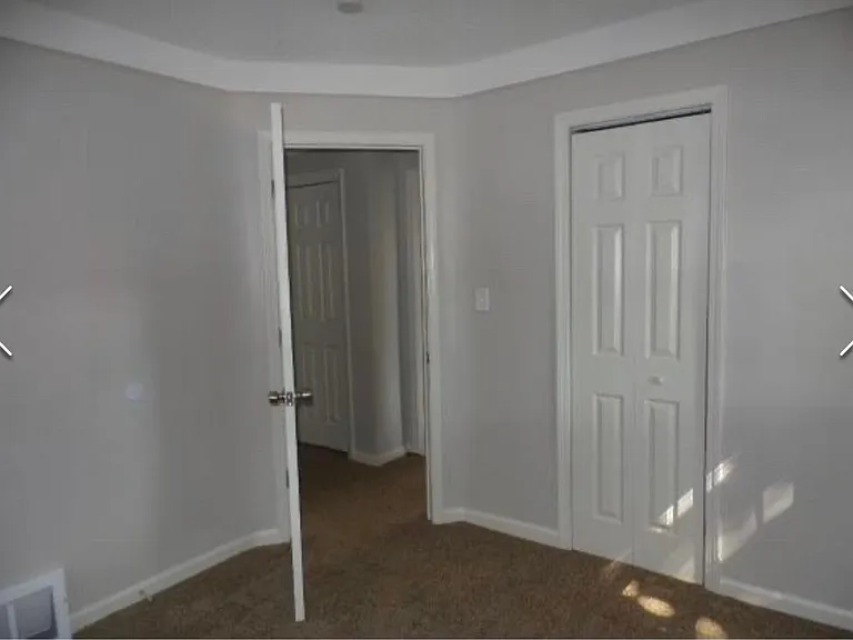 1821 Anne Ave — Photo 8