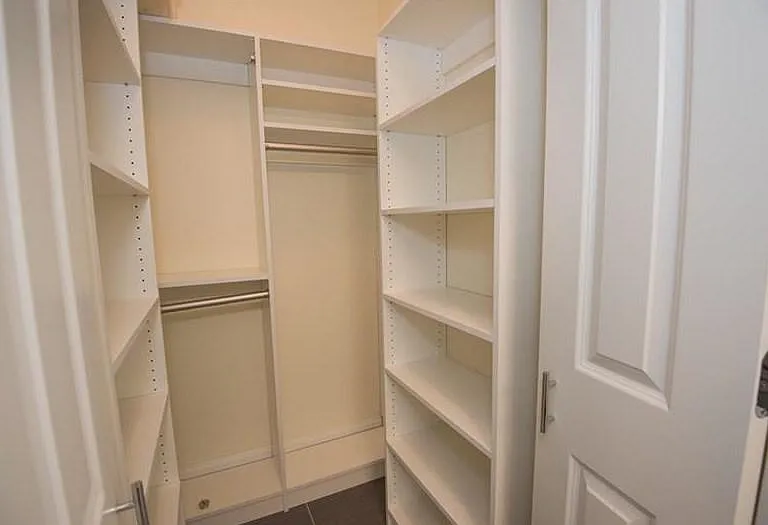 Second bedroom also has walk in closet