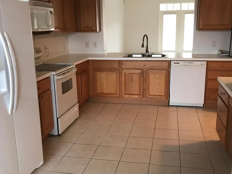 1411 Celebration Ave #402 — Photo 4