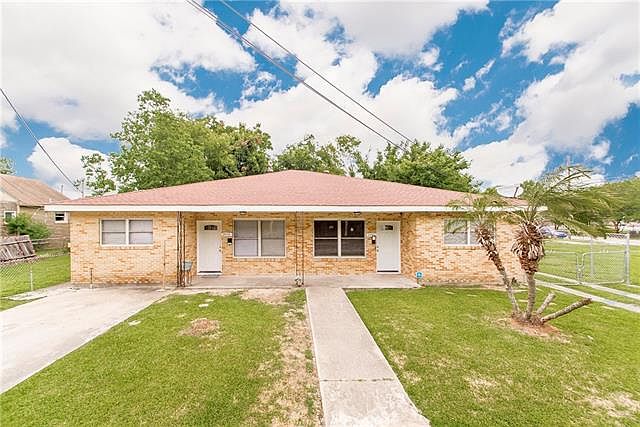 1st image of 2061 Pelopidas St