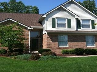 4796 Sawgrass Dr W, Ann Arbor, MI