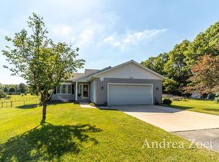 1091 N Irving Rd, Hastings, MI 49058