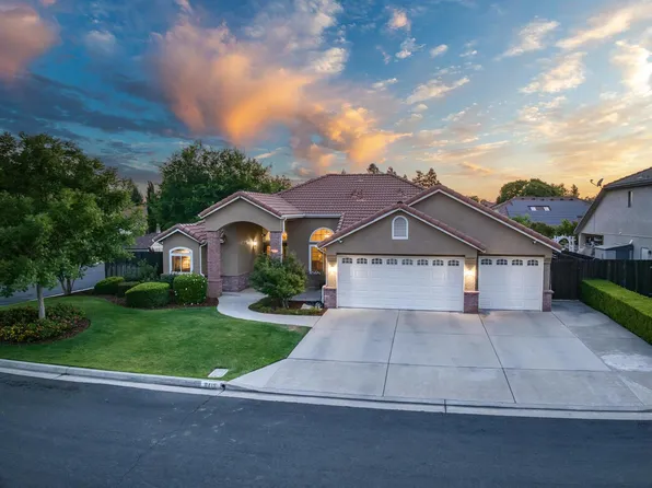 8419 N Whitney Ave, Fresno, CA 93720