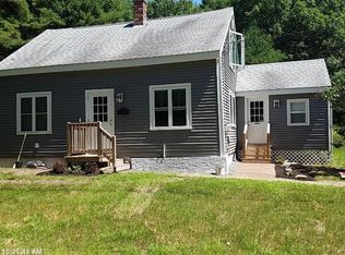 447 Mansion Rd, Hollis Center, ME 04042