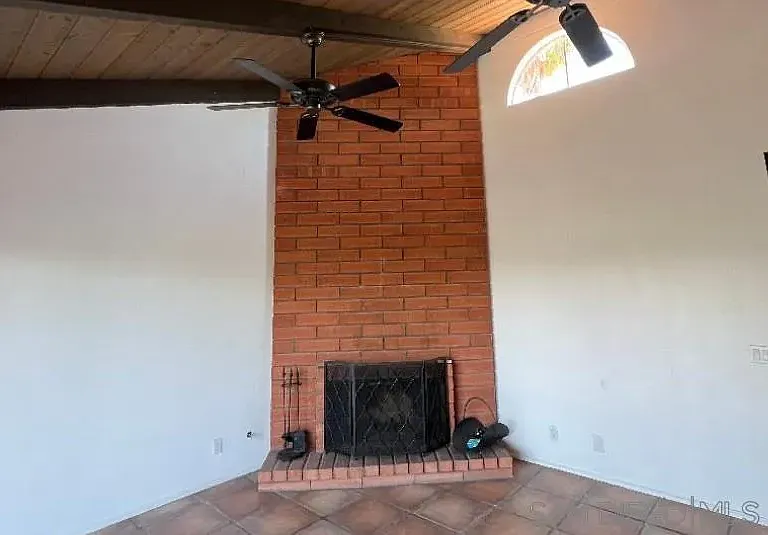 624 Schafer Pl — Photo 25
