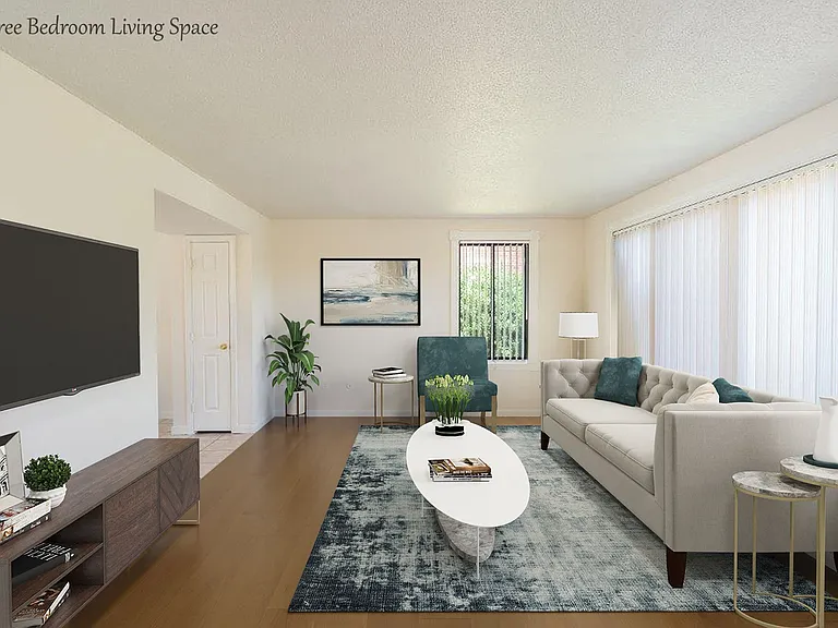 Hathaway Farms Townhomes at Northampton — Photo 20