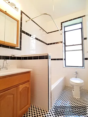 Rented by BRICK & GALO REALTY CORP | media 22