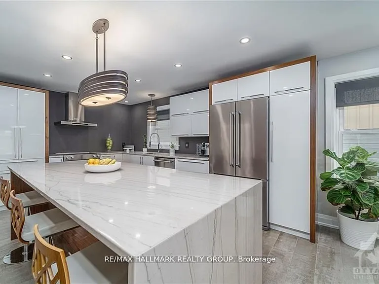 354 Tweedsmuir Ave #2 — Photo 7