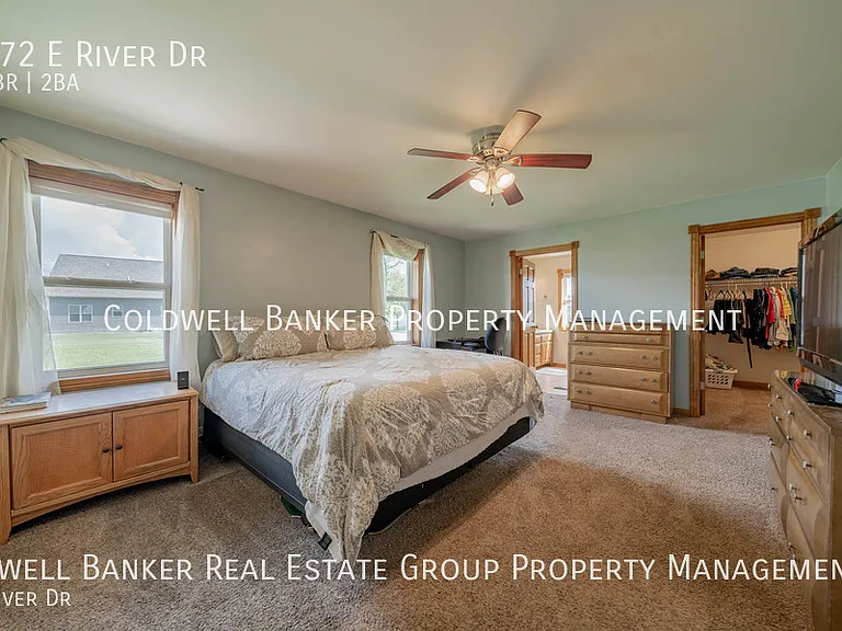 772 E River Dr — Photo 19