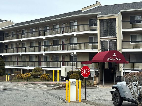 3rd image of 4 Marina Dr Unit 4F