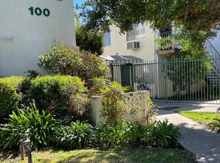 100 S Altadena Dr APT 5, Pasadena, CA 91107