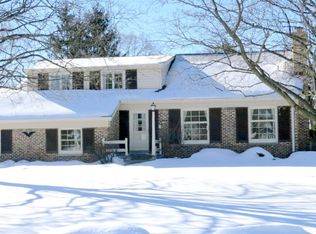 13445 Tosca Ct, Elm Grove, WI 53122