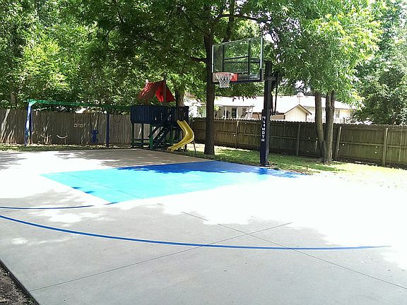 25'X45' Concrete Sport Court