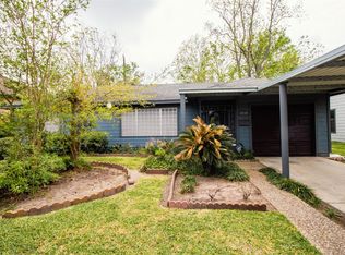 6038 Belcrest St, Houston, TX 77033