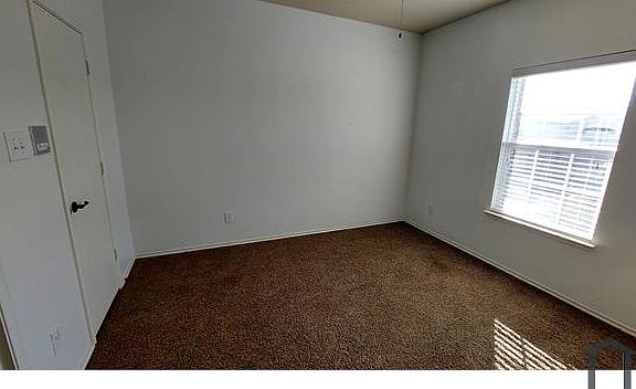 5th image of 3500 Woodshire Ave