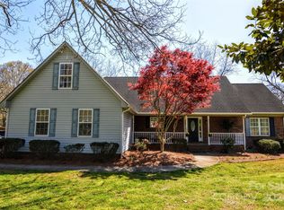 5713 Griffith Rd, Monroe, NC 28112