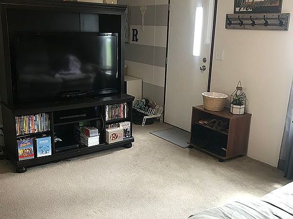 4th image of 263 Briarwood Pl