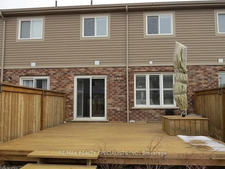 101 Roselawn Cres — Photo 27