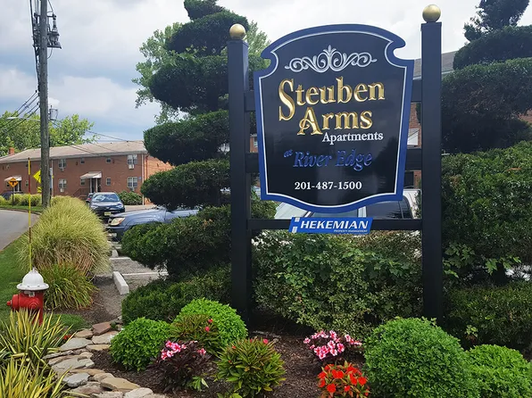 Steuben Arms