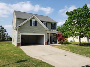 373 Collinsworth Dr, Clayton, NC 27527