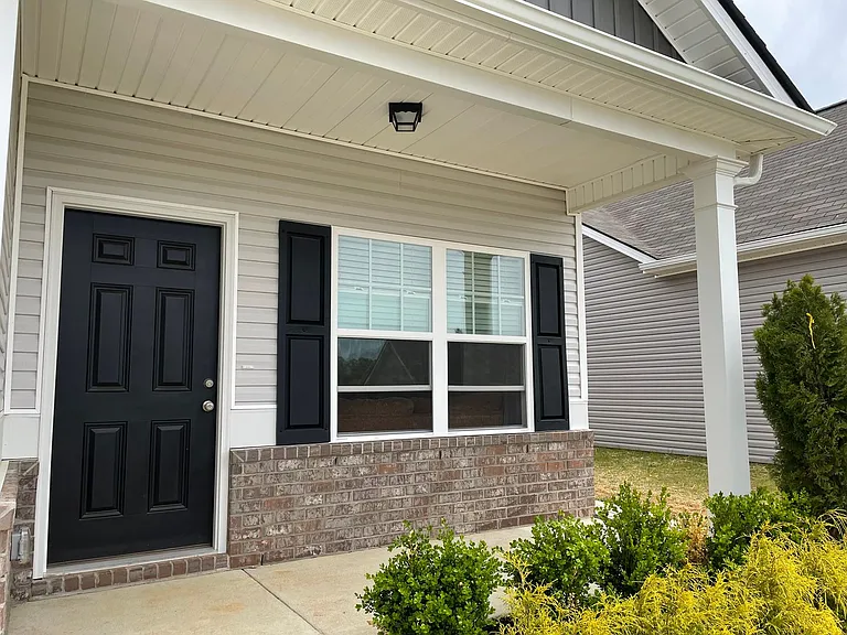 613 Tines Dr — Photo 3