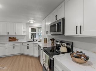 23865 W Coleman Dr, Congress, AZ 85332