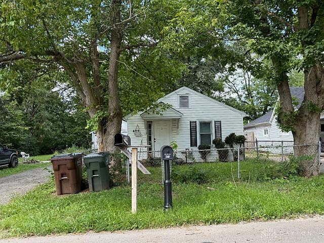 1st image of 429 Rohrer Blvd