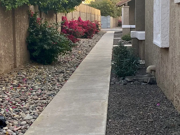 502 W Tonopah Dr #6 — Photo 7