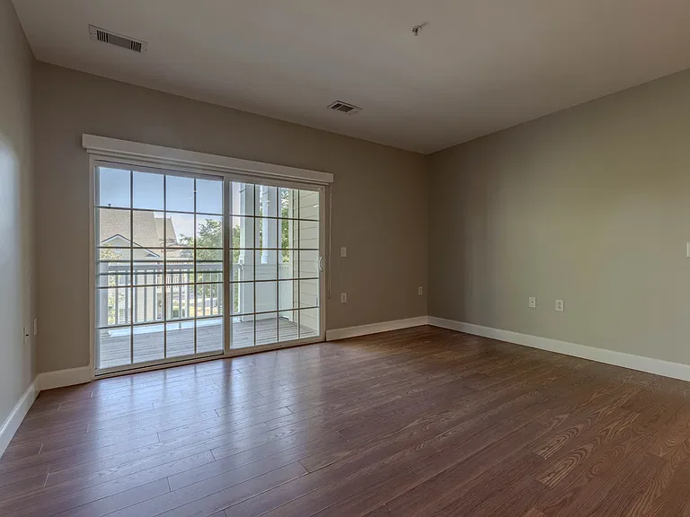 7321 Althorp Way #R5 — Photo 6