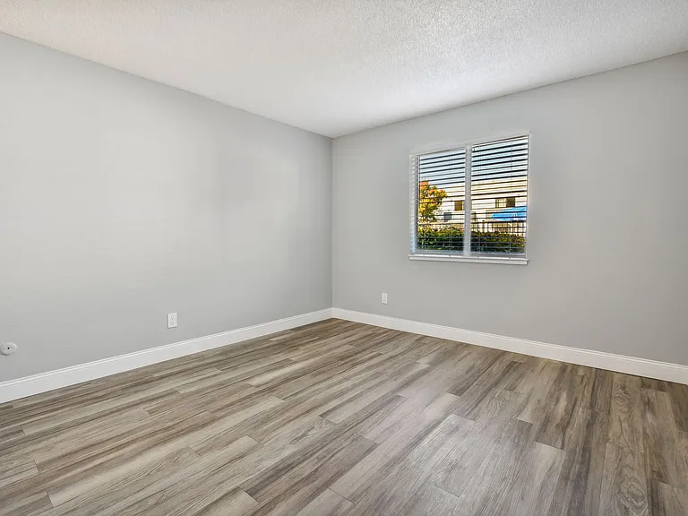 Rosemont Terrace — Photo 9