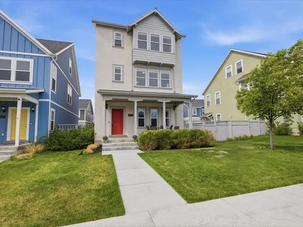 11638 S Skyward Rd W, South Jordan, UT 84009