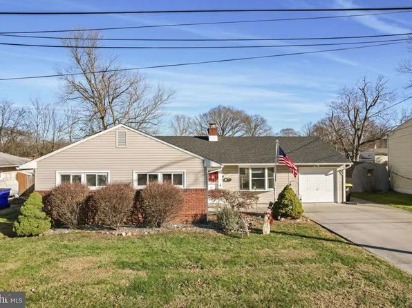 18 Malvina Ln, Newark, DE 19713