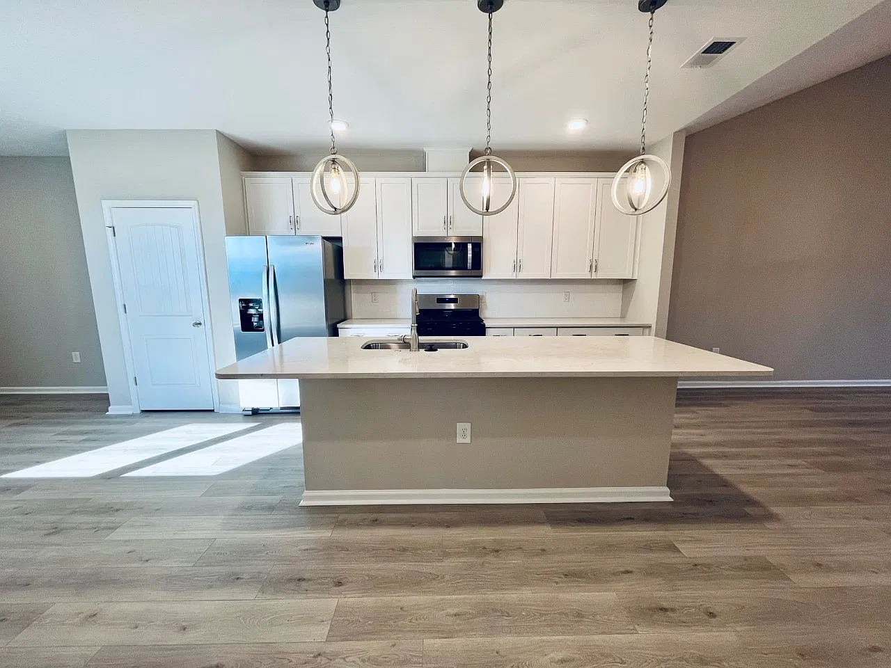 Bella Vita Garden Homes — Photo 4