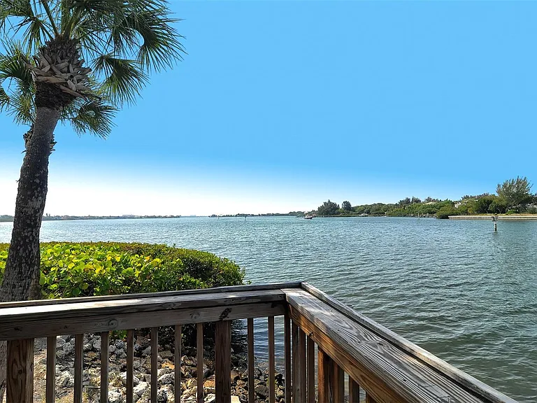 1608 Stickney Point Rd #1608-204 — Photo 32