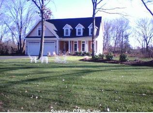 10 Fourth Avenue Ext, Old Saybrook, CT 06475