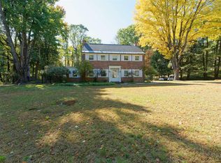 31 West Rd, Troy, NY 12180
