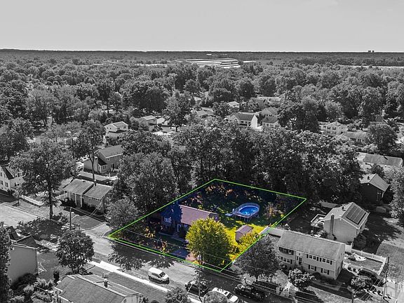 5th image of 1751 Cedarwood Dr