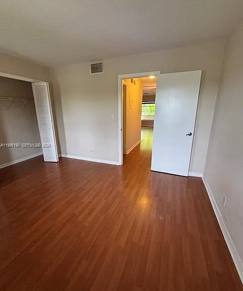9050 Jacaranda Ln #8 — Photo 12