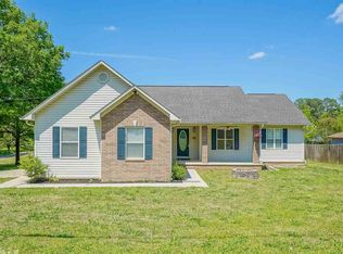 376 Grand Point Dr, Hot Springs, AR 71901