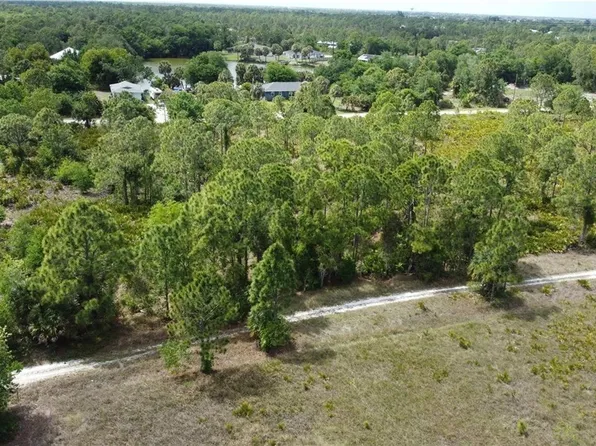 27276 Del Rio Dr, Punta Gorda, FL 33955