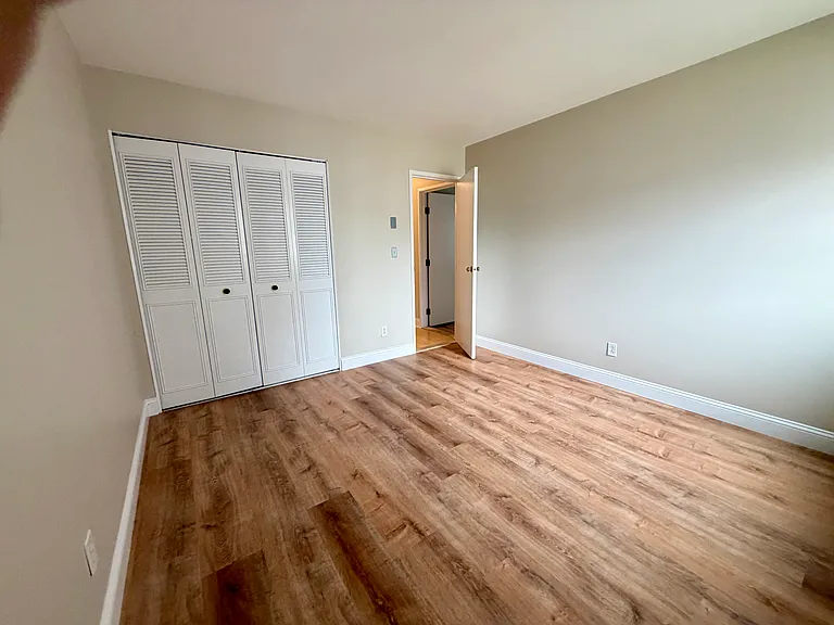 17 Chapel Hill Dr #8 — Photo 8